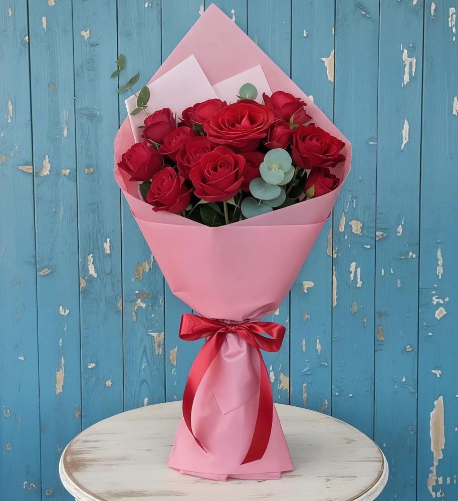 Букет цветов из: Розы в Кировграде