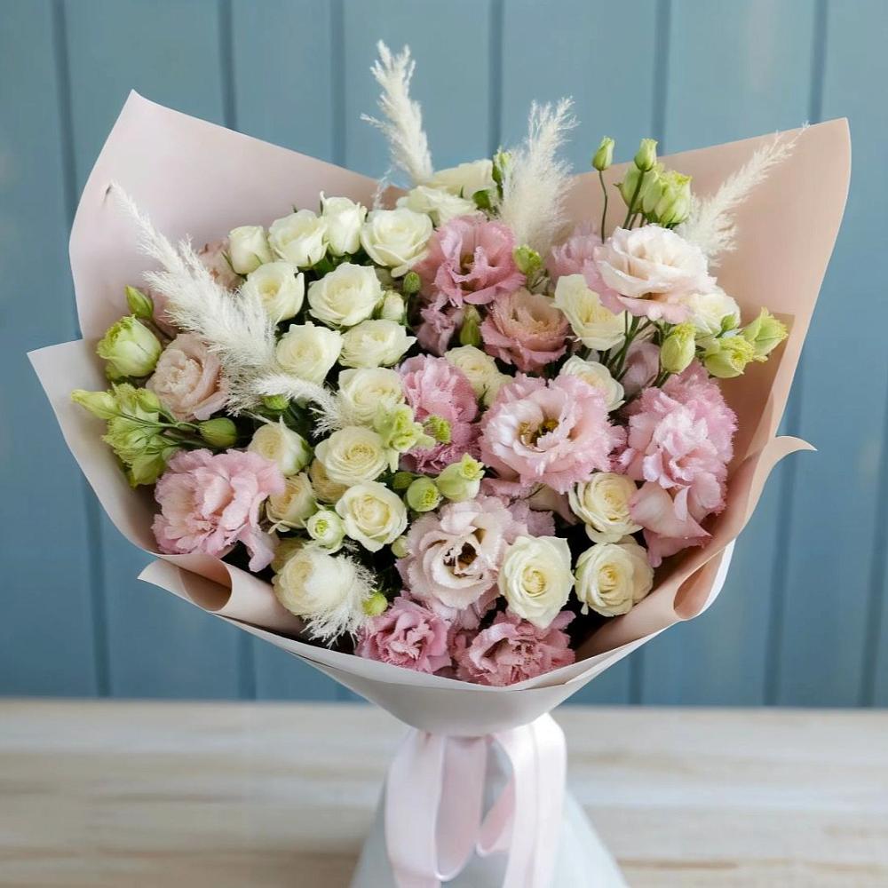 Букет цветов из: Альстромерии и Розы в Кировграде