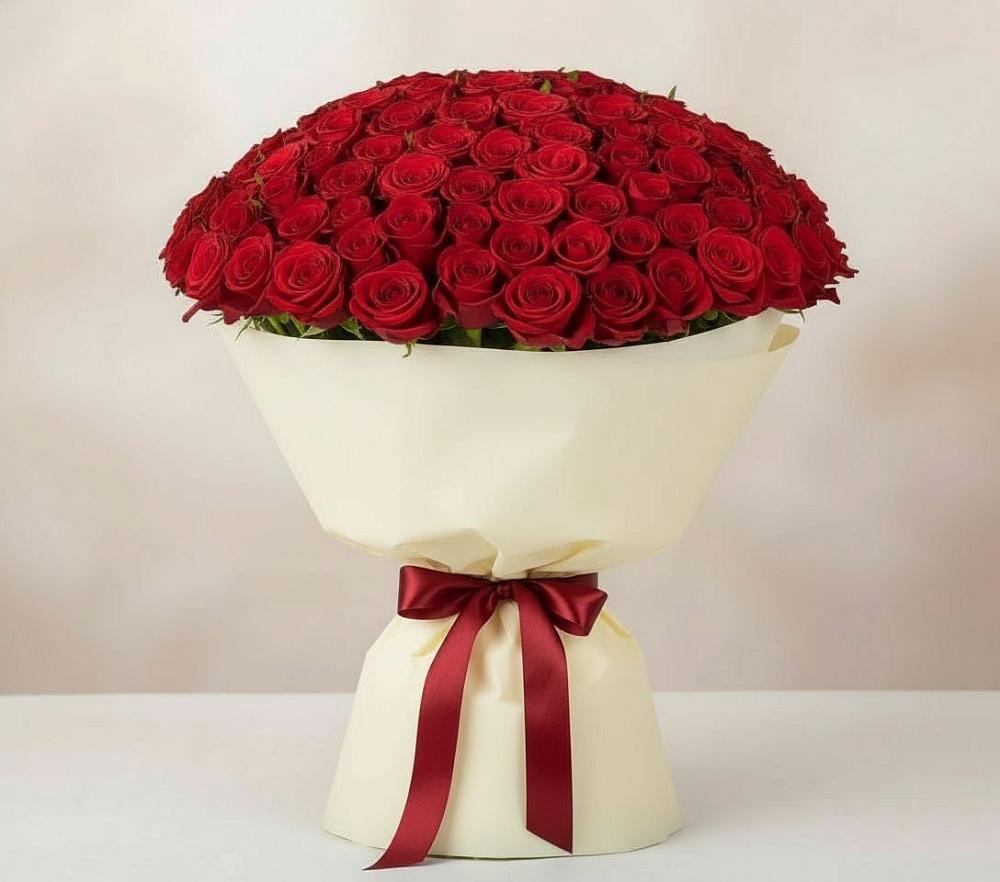 Букет 101 Красная роза Милано в Кировграде