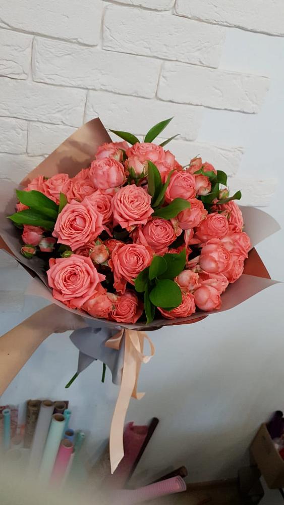 Букет цветов из: Розы в Кировграде