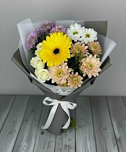 Букет цветов из:  Розы, Герберы и Хризантемы в Кировграде