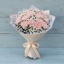 Букет цветов из:  Гвоздики в Кировграде