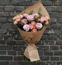 Букет цветов из:  Розы в Кировграде