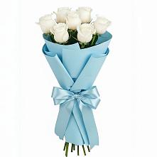 Букет 7 белых роз Проуд в Кировграде