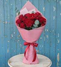 Букет цветов из:  Розы в Кировграде