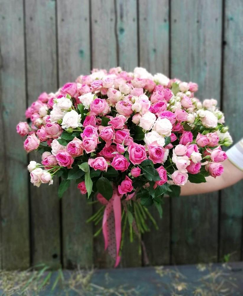 Букет Розовые кустовые розы Натали и Лав Лидия в Кировграде