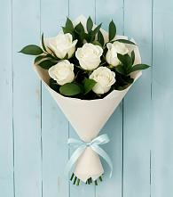 Букет цветов из:  Розы в Кировграде