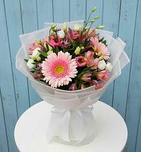 Букет цветов из:  Герберы, Альстромерии и Лизиантусы в Кировграде