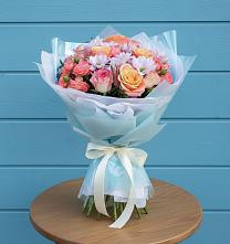 Букет цветов из:  Хризантемы и Розы в Кировграде