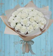 Букет цветов из:  Гвоздики в Кировграде